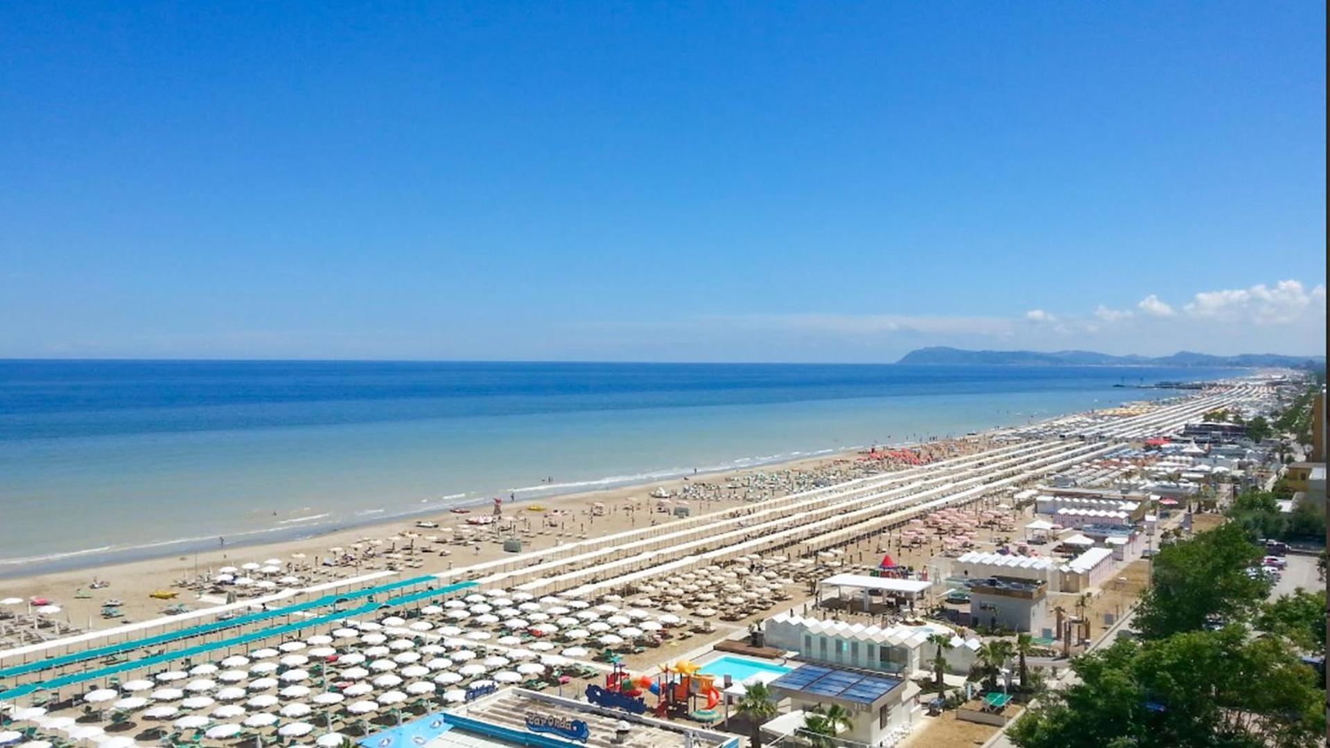 Hotel Avana Fronte Mare Riccione Luaran gambar