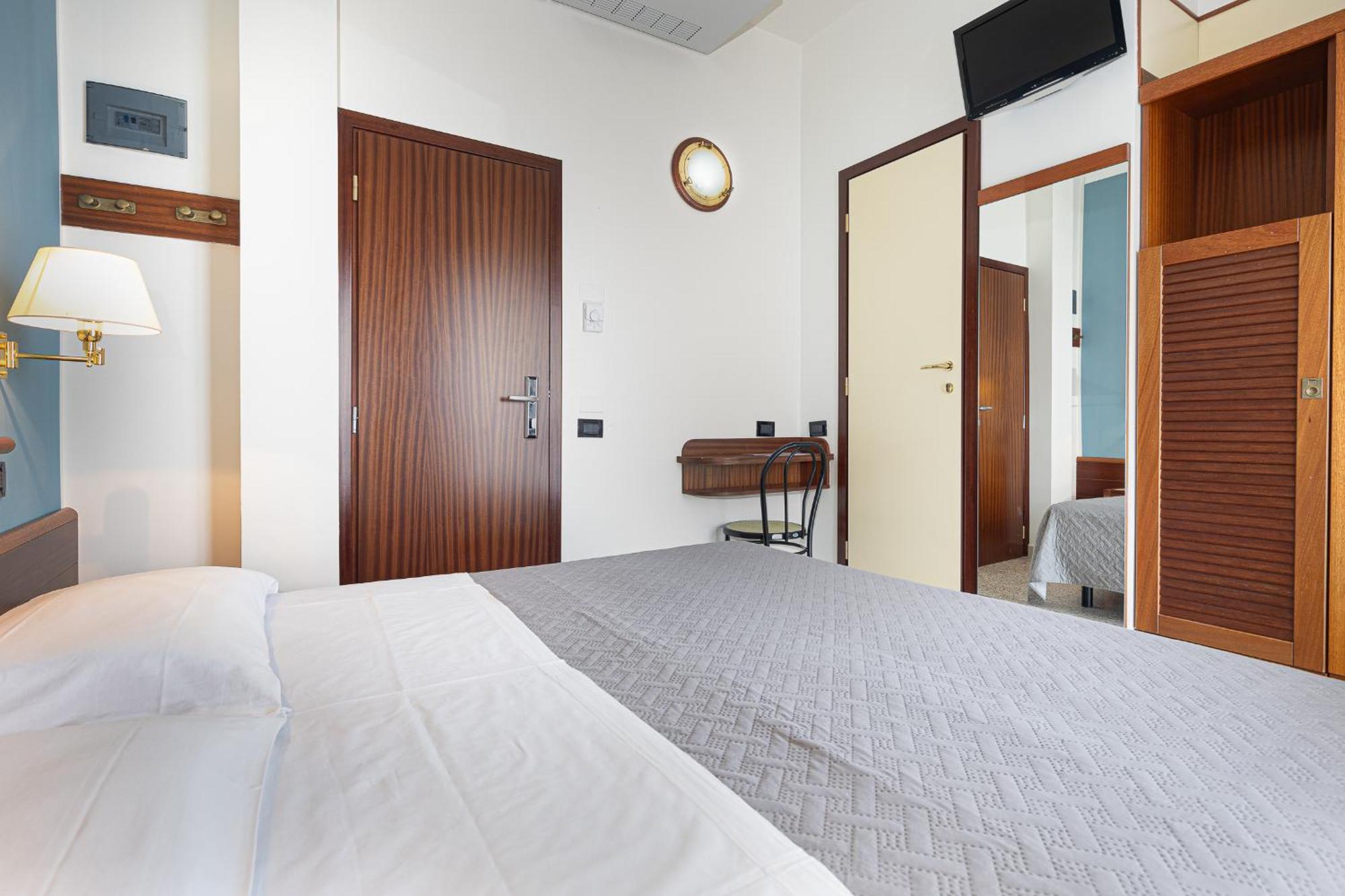 Hotel Avana Fronte Mare Riccione Luaran gambar