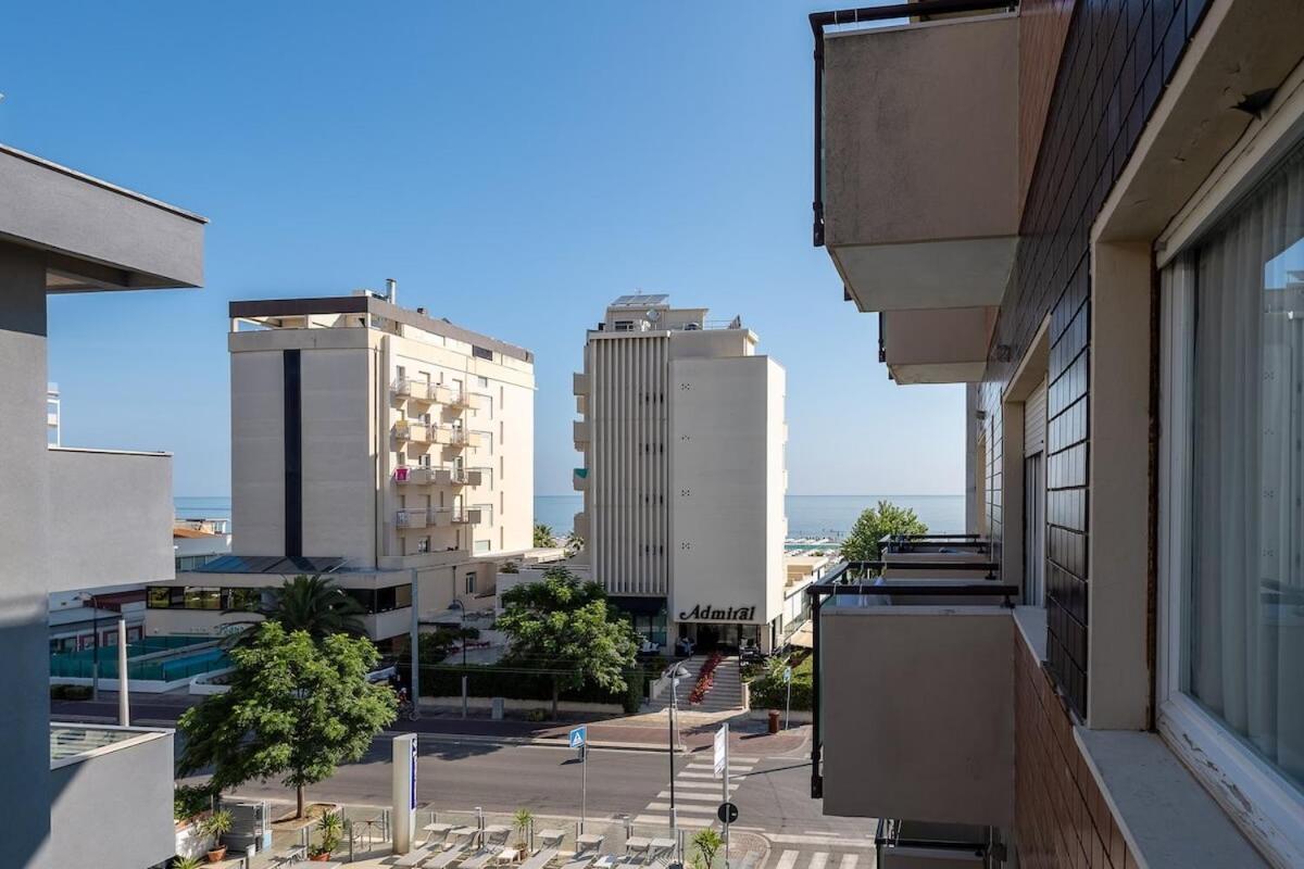 Hotel Avana Fronte Mare Riccione Luaran gambar