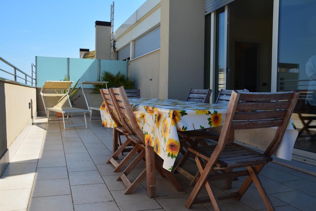 Hotel Avana Fronte Mare Riccione Luaran gambar