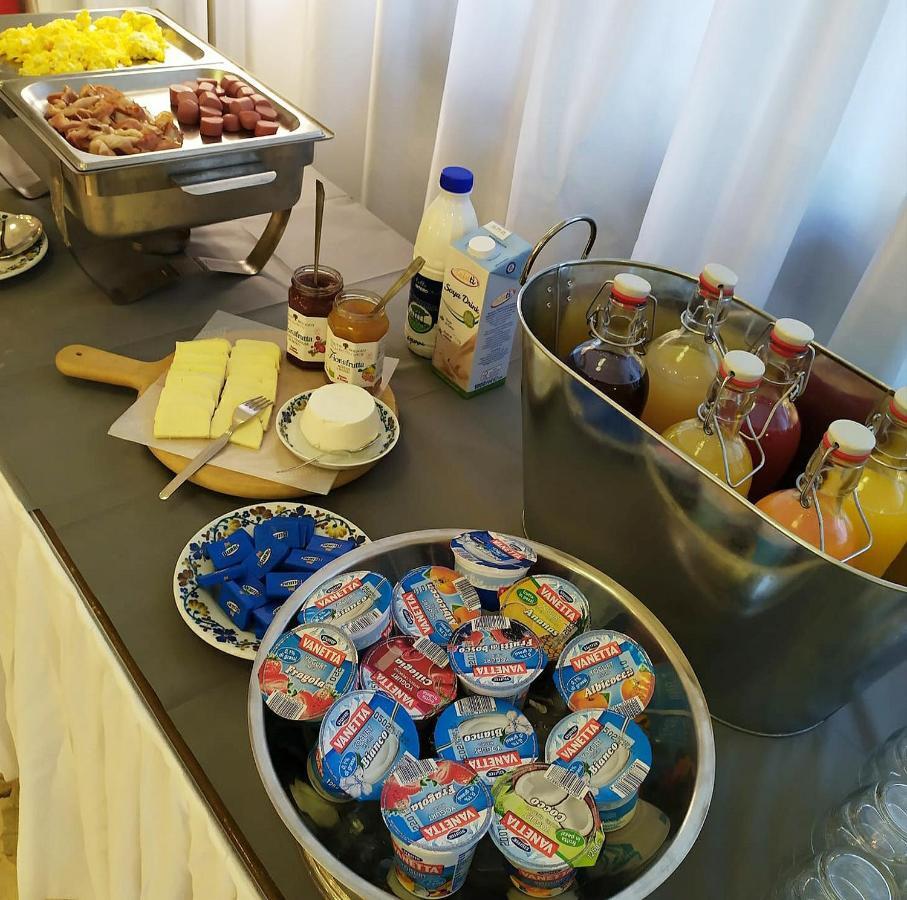 Hotel Avana Fronte Mare Riccione Luaran gambar